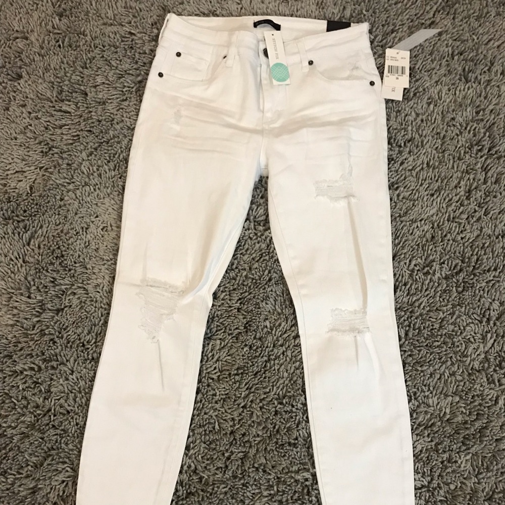 White Skinny Jeans